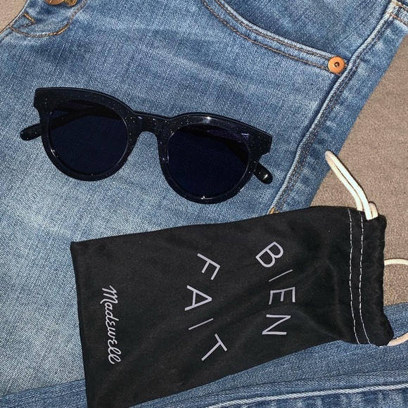 Madewell Accessories - MADEWELL Blue glitter frame sunglasses LN
